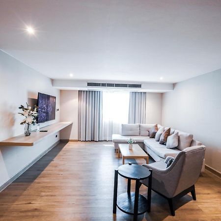 Alpine Golf Resort Chiang Mai Banhuajszajnua Kültér fotó