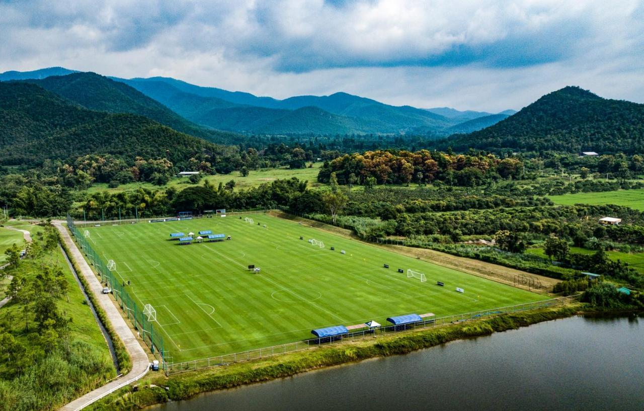 Alpine Golf Resort Chiang Mai Banhuajszajnua Kültér fotó