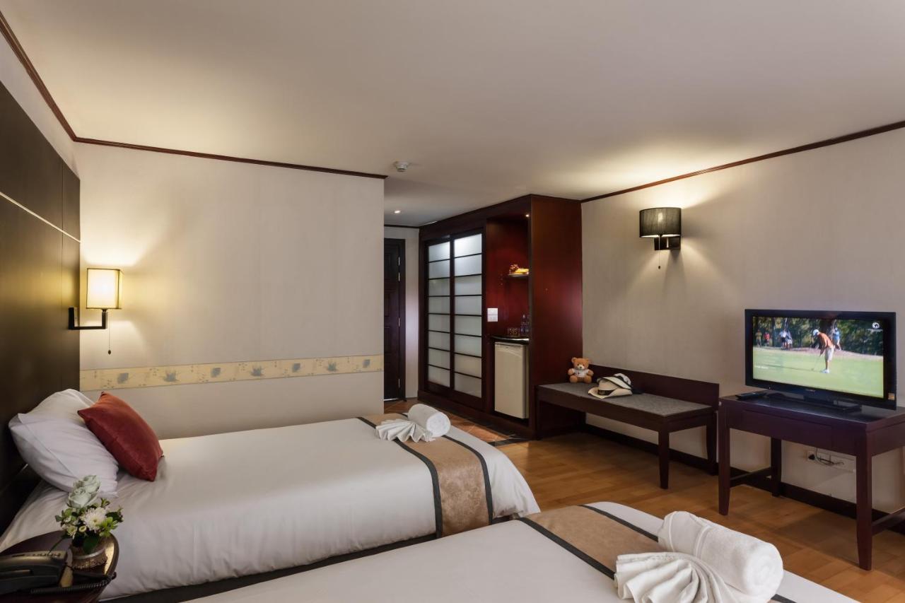 Alpine Golf Resort Chiang Mai Banhuajszajnua Kültér fotó