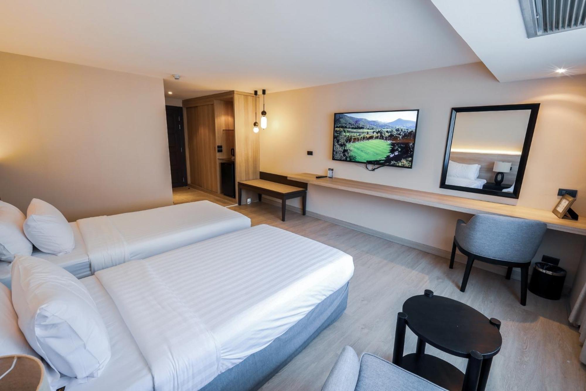 Alpine Golf Resort Chiang Mai Banhuajszajnua Kültér fotó