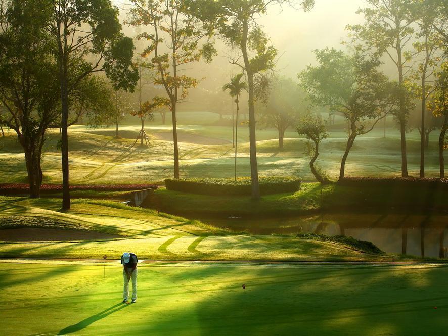 Alpine Golf Resort Chiang Mai Banhuajszajnua Kültér fotó